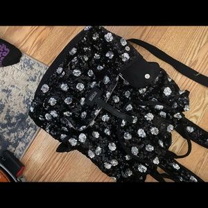 VS SEQUIN DRAWSTRING BACKPACK ⚡️✨